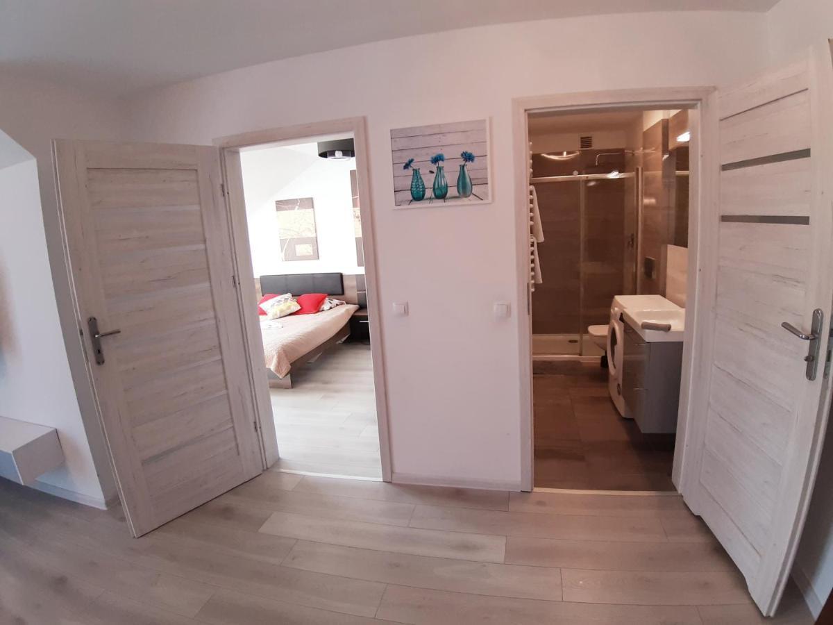 Apartamenty Asis Darlowko Esterno foto